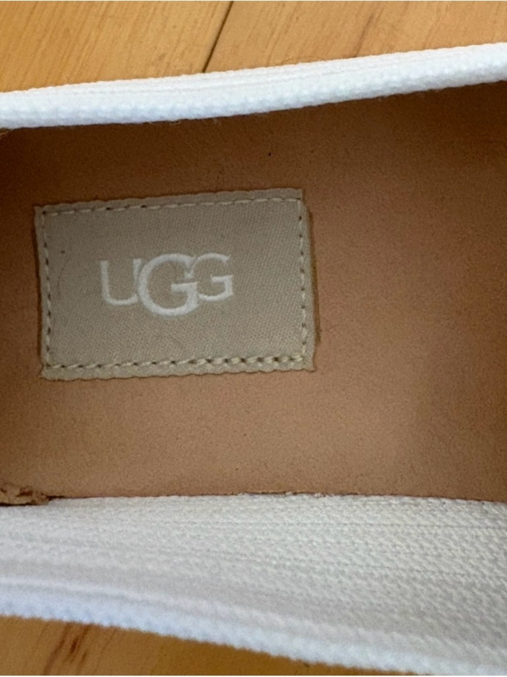 New UGG Sz 6.5 6 1/2 Women's Sammy Slip On White Rib Knit Minimalist Comfort - Picture 14 of 16